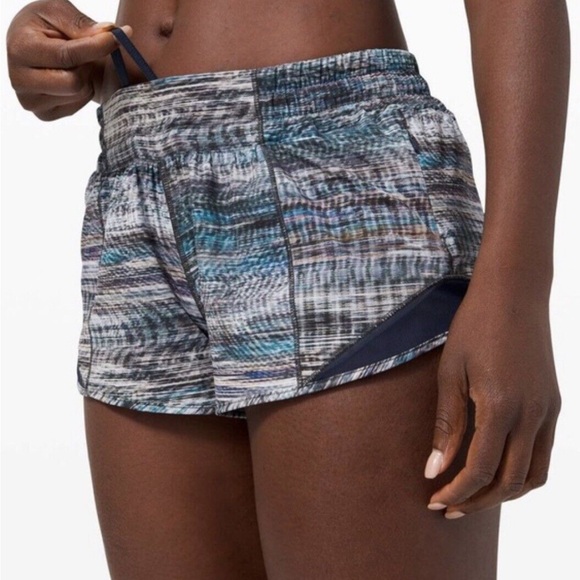 Lululemon Hotty Hot 4” Lined Shortin Digital Oasis Gray Multi Navy - Picture 5 of 14